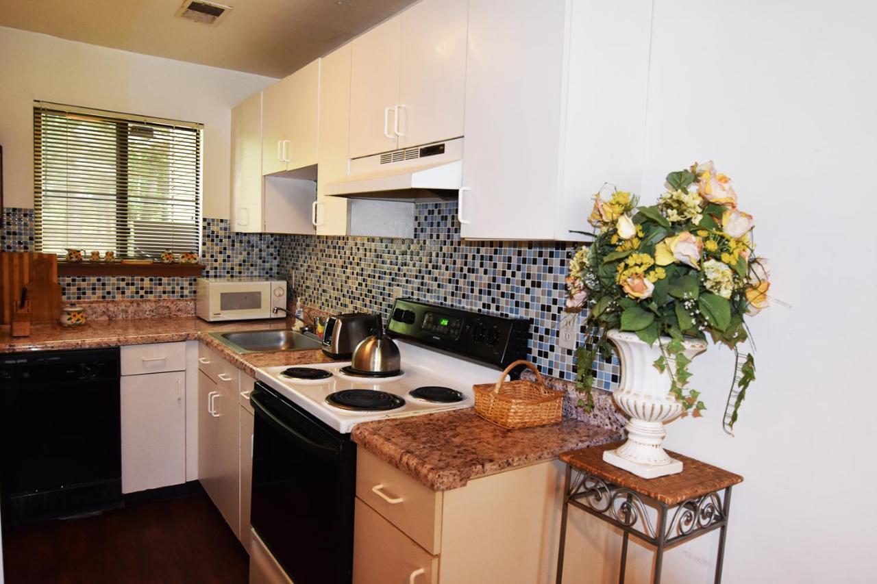Private House Guest House Бушкил Екстериор снимка